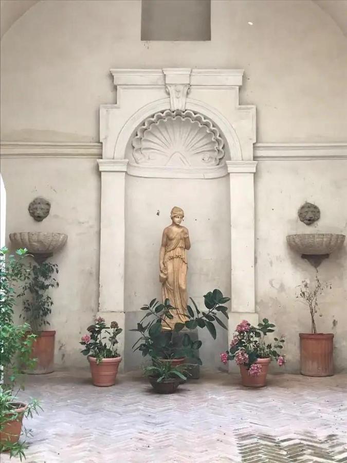 Ampio Monolocale Nel Cuore Della Citta Apartamento *